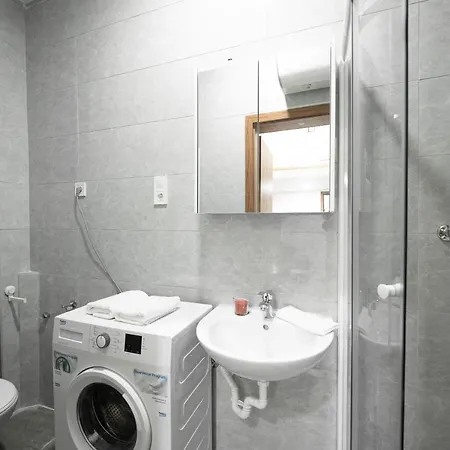 Super Quiet Budapest